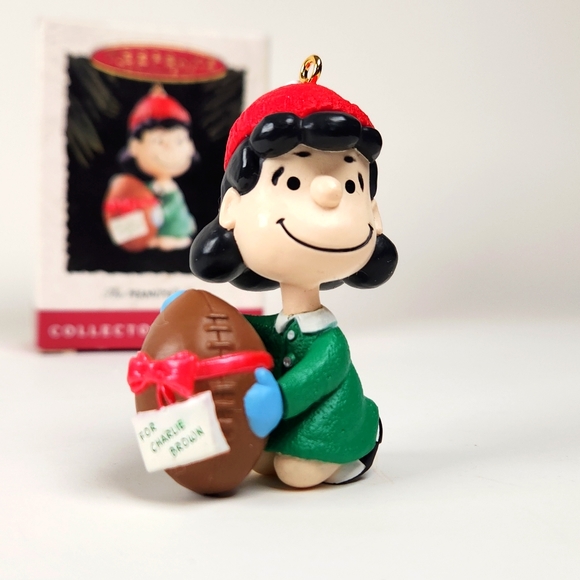 The Peanuts Gang Lucy & Football, 1994 Hallmark - Picture 13 of 13